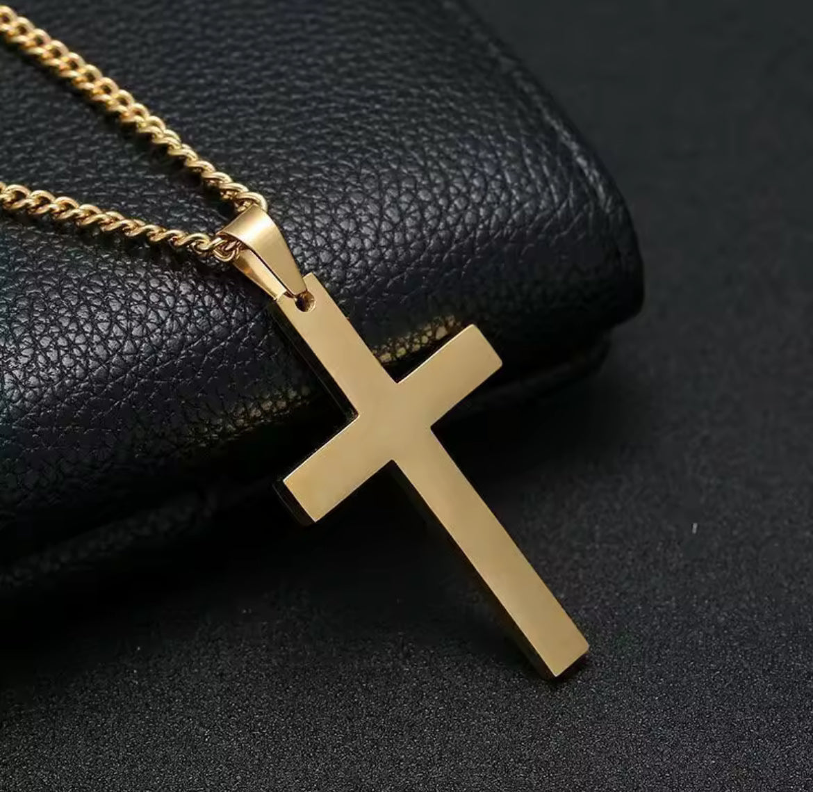 Vahvuus Cross Necklace image 3