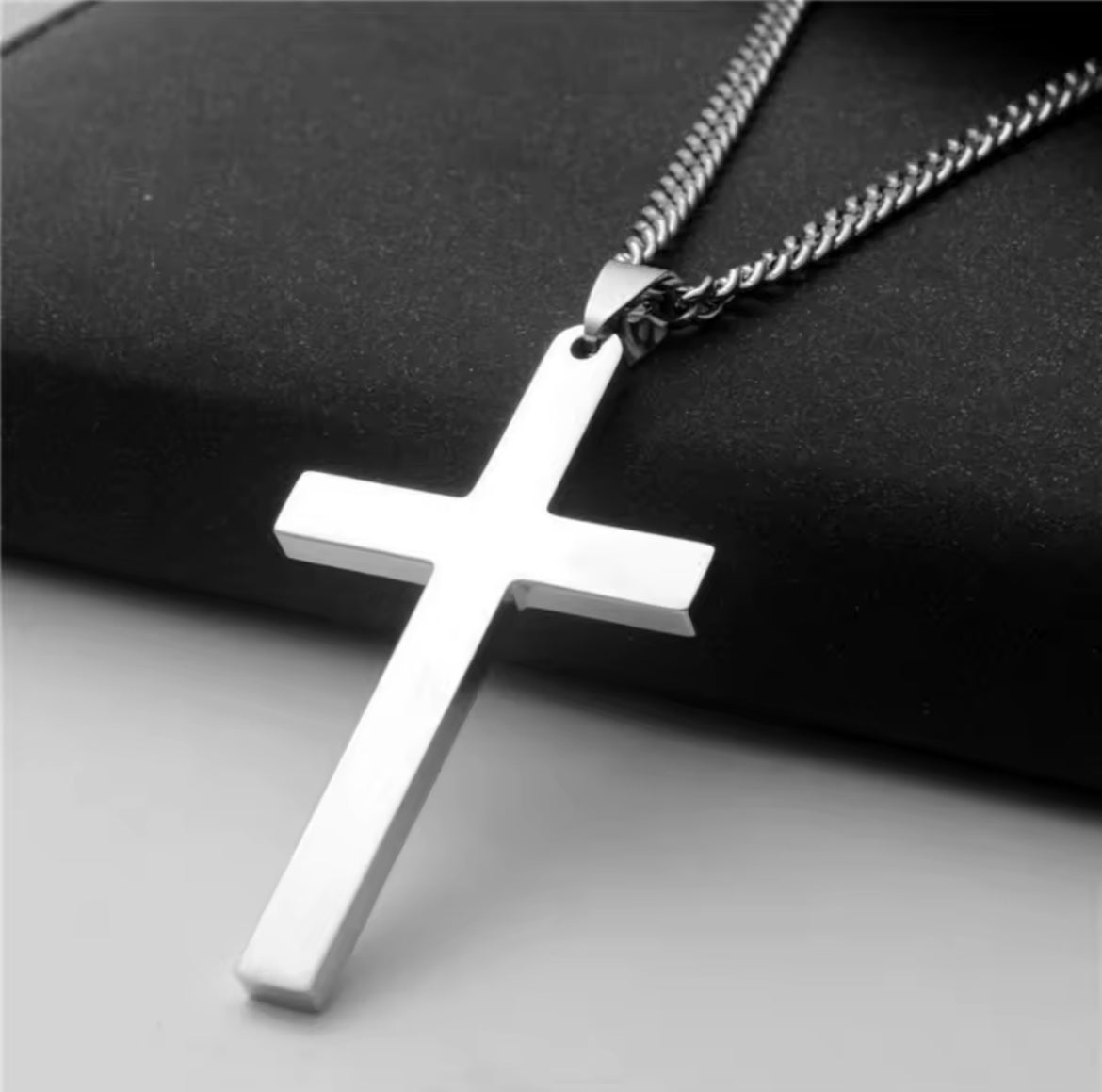 Vahvuus Cross Necklace image 2