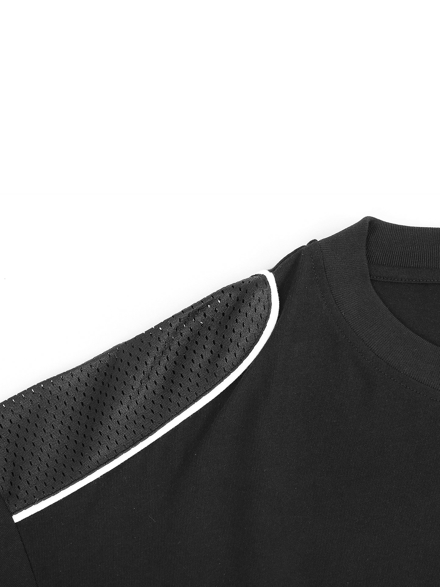VAHVUUS Piped Panel T-Shirt